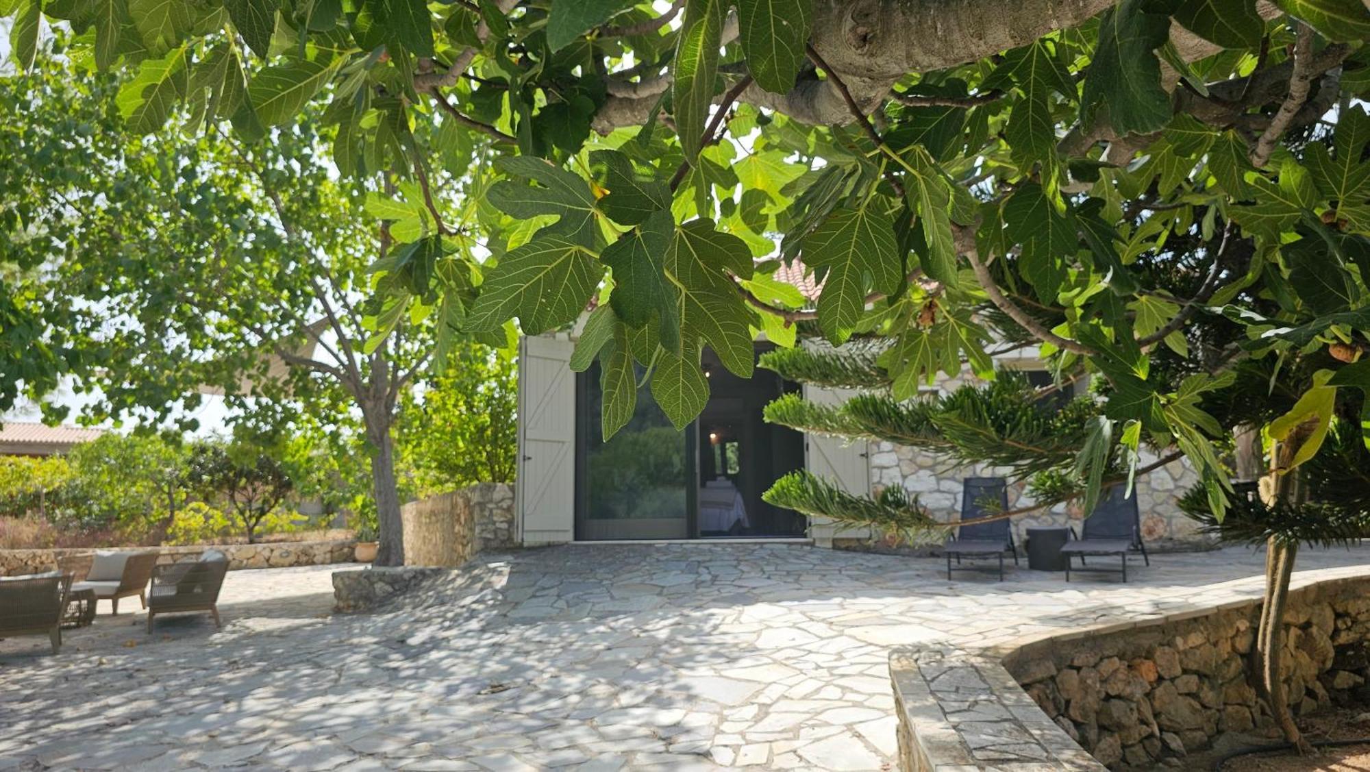 Ploes Luxury Cottages Pesádha Eksteriør bilde