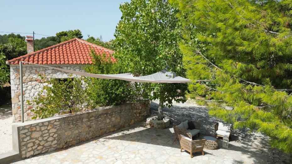 Ploes Luxury Cottages Pesádha Eksteriør bilde